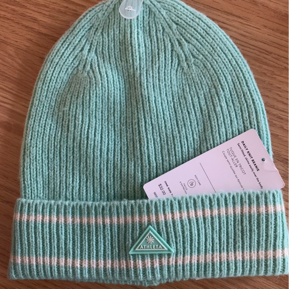 NWT athleta hat